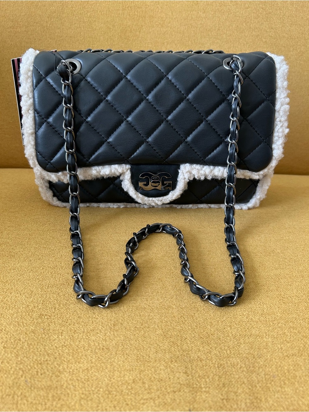 NWT Gilda Paris Black Quilted Fur Baguette Faux Leather Shoulder Bag